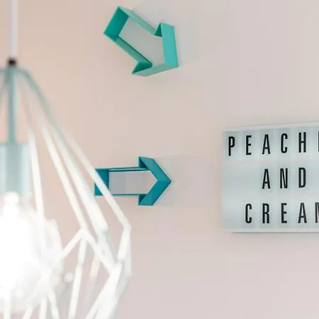 Guestready - Peaches & Cream * ポルト