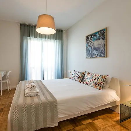 Guestready - Peaches & Cream * Porto