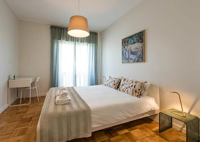 Guestready - Peaches & Cream * Oporto