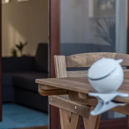 Guestready - Peaches & Cream *